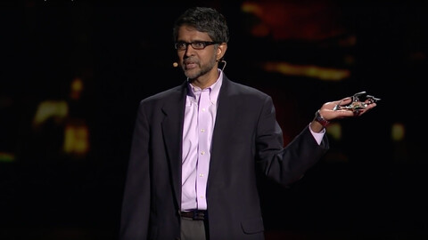 Vijay Kumar giving a presentation