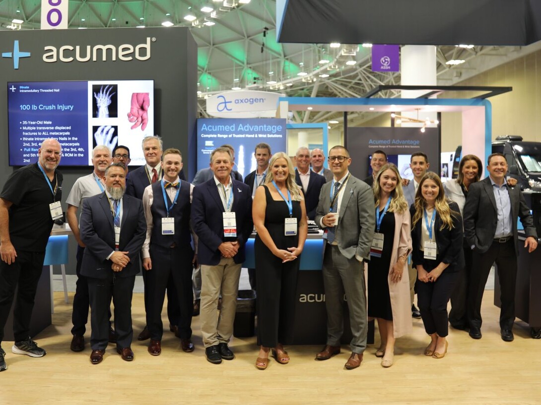 Acumed team at tradeshow