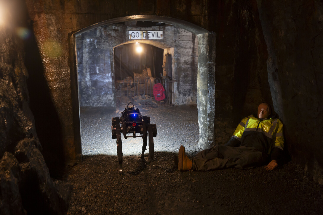 Image of a robot detecting artifacts inside an old mine